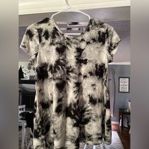 Girls tie dye top